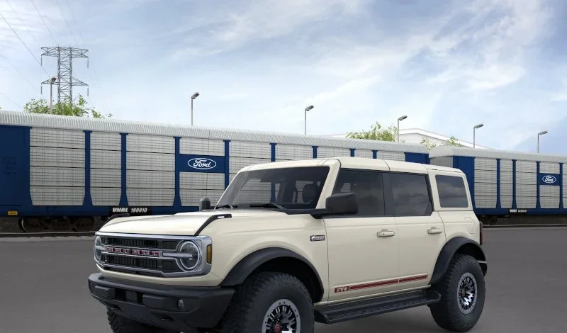 2026 Ford Bronco Outer Banks®