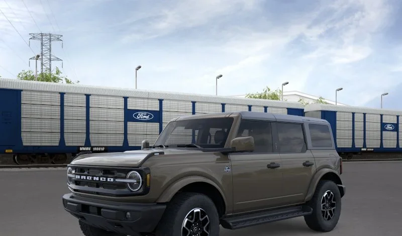 2026 Ford Bronco Outer Banks®