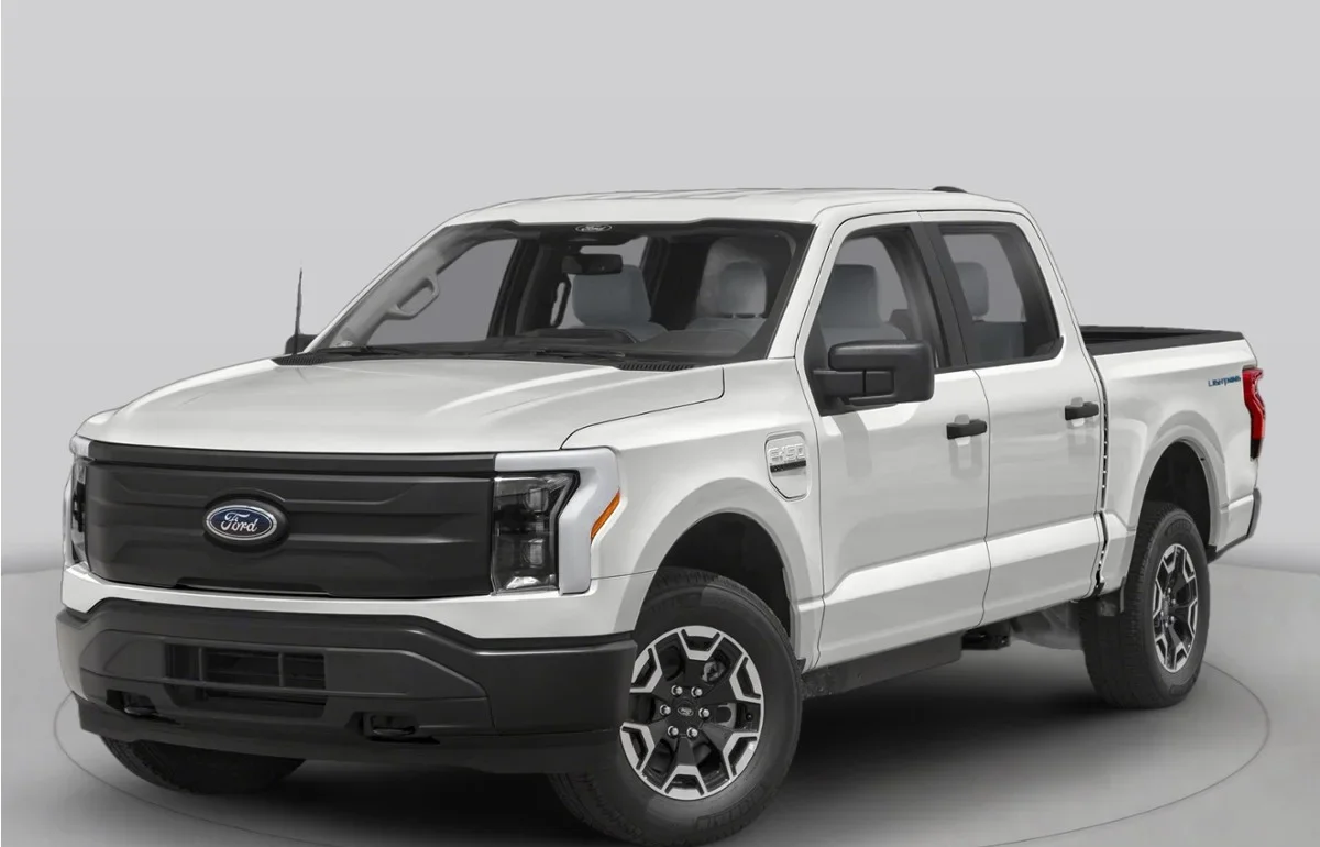 2023 Ford F-150 Lightning XLT